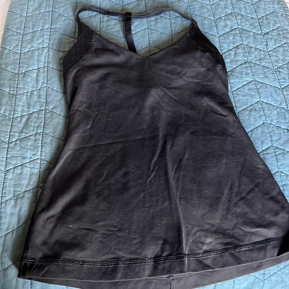 Lulu lemon black t-back tank size 4